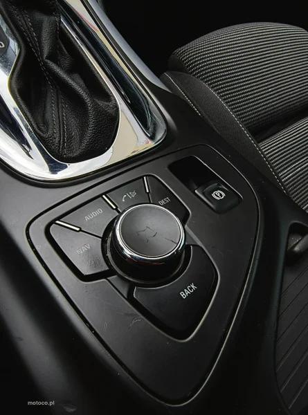 Opel Insignia A 34