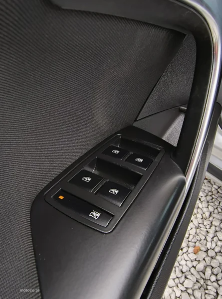 Opel Insignia A 35