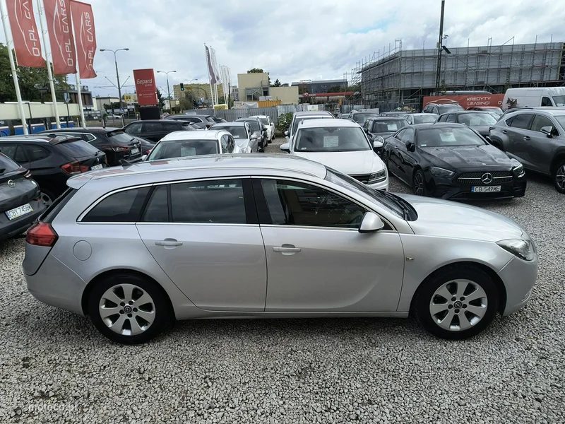 Opel Insignia A 42