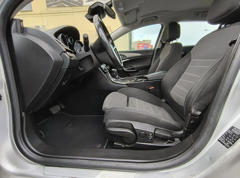 Opel Insignia A 10