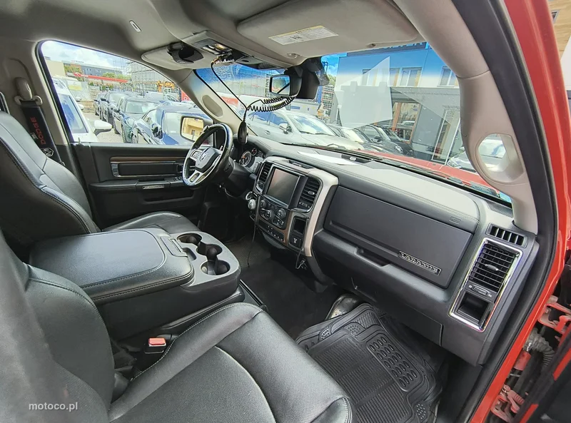 Dodge RAM 16