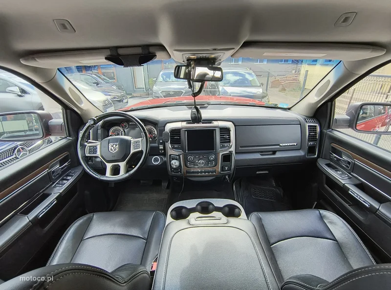 Dodge RAM 7