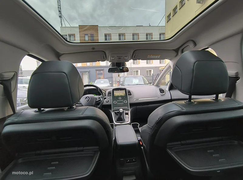 Renault Grand Scenic III 33