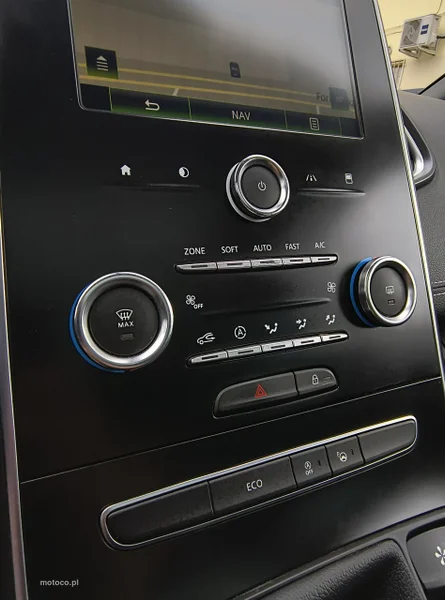 Renault Grand Scenic III 42