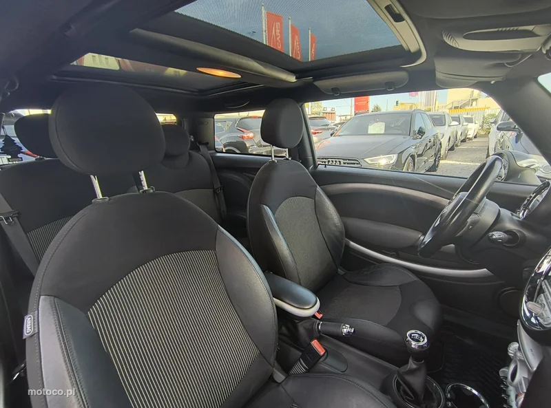 MINI Cooper D 16