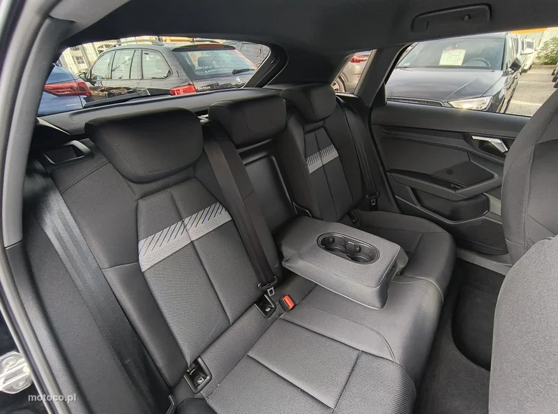 Audi A3 8Y 18