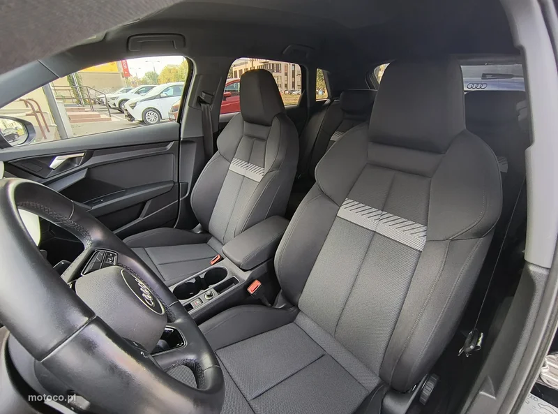 Audi A3 8Y 9