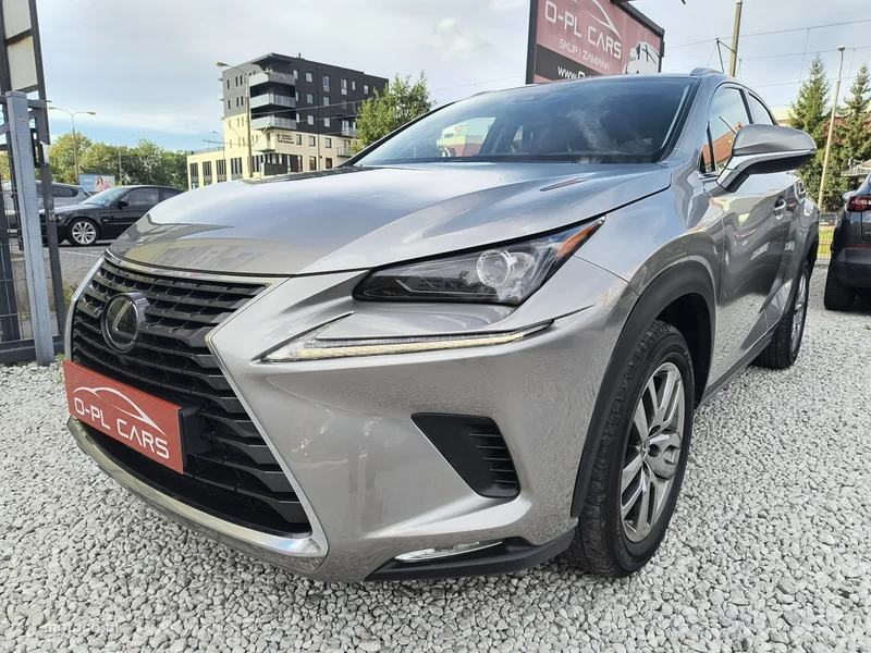Lexus NX 35