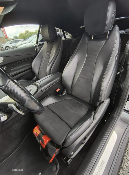 Mercedes-Benz Klasa E W213 E 220 11