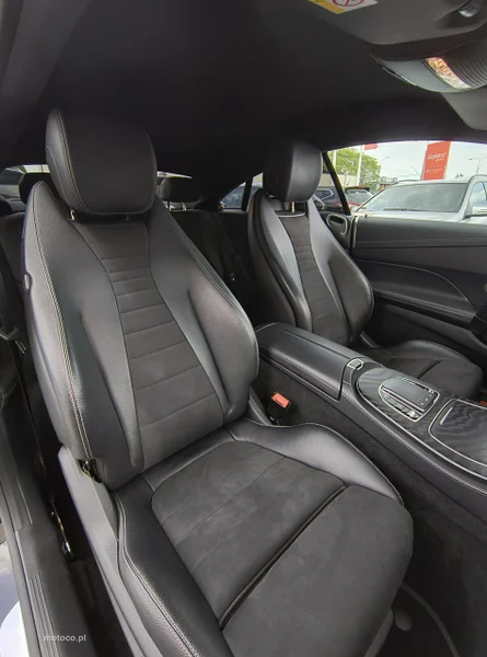 Mercedes-Benz Klasa E W213 E 220 17
