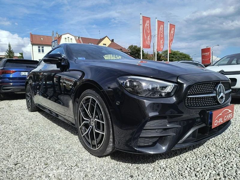 Mercedes-Benz Klasa E W213 E 220 32