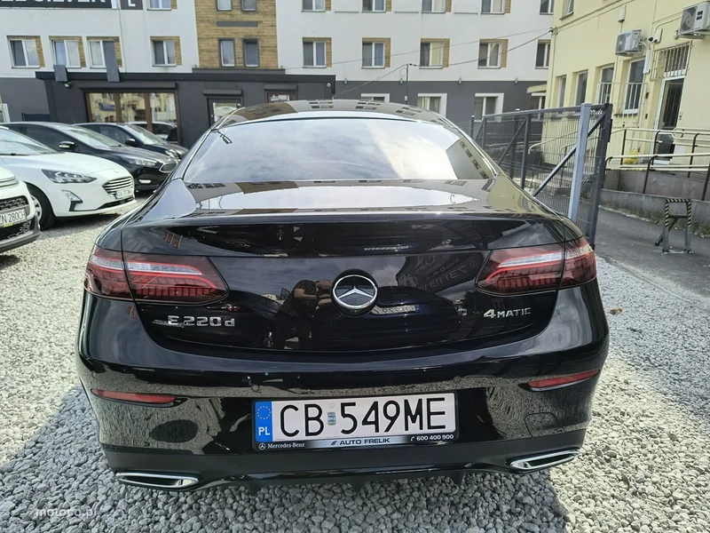 Mercedes-Benz Klasa E W213 E 220 34