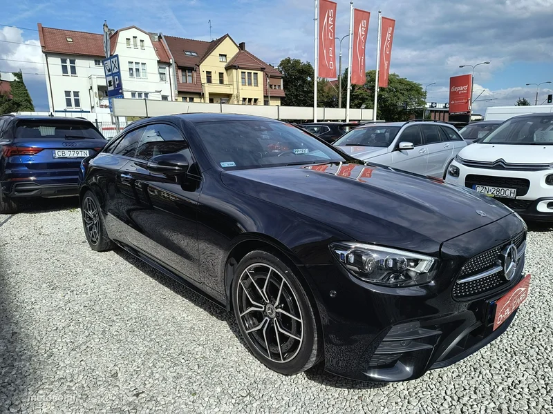 Mercedes-Benz Klasa E W213 E 220 39