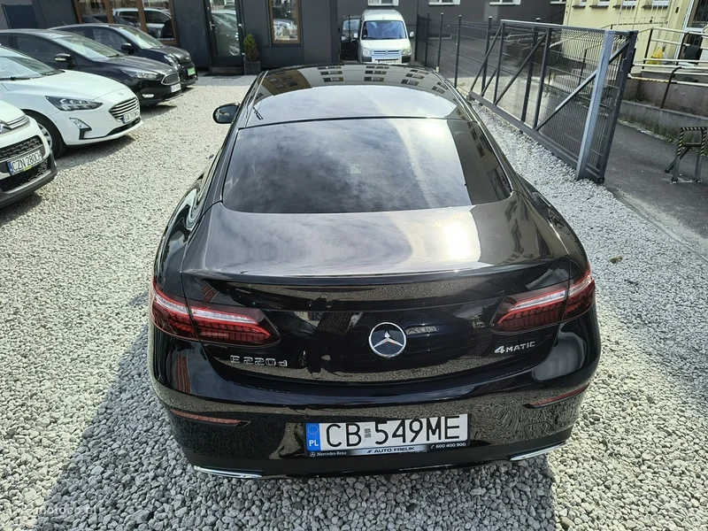 Mercedes-Benz Klasa E W213 E 220 6