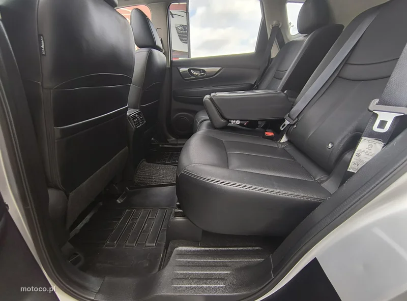 Nissan X-Trail 16