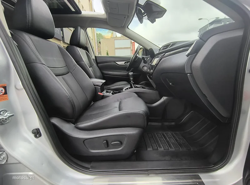 Nissan X-Trail 24