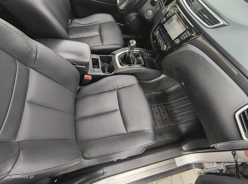 Nissan X-Trail 25