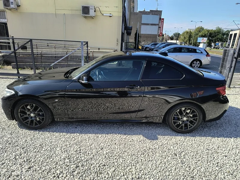 BMW Seria 2 F22 225 40