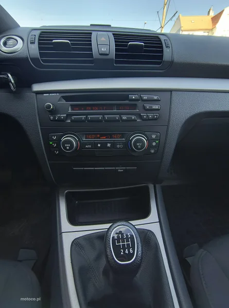 BMW Seria 1 E87 116 26