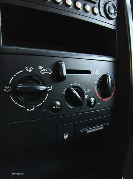 Peugeot 207 22