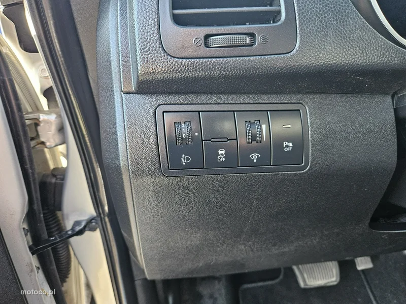 Kia Venga 8