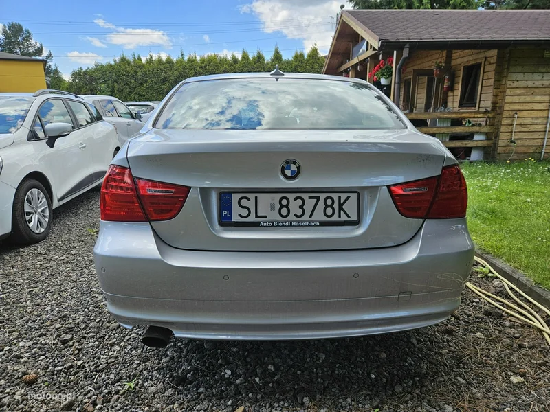BMW Seria 3 E90 318 6