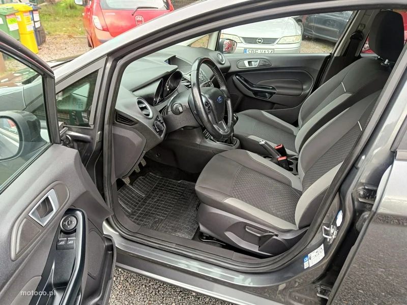 Ford Fiesta VI 9