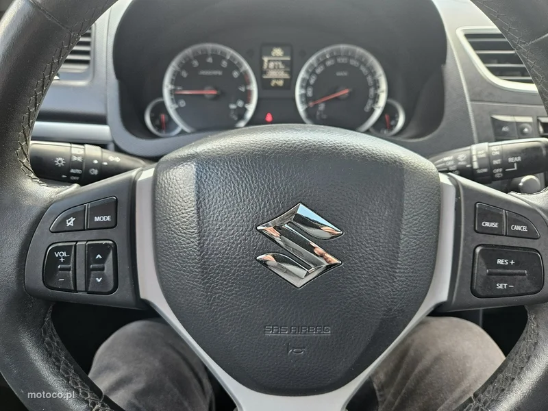 Suzuki Swift 9