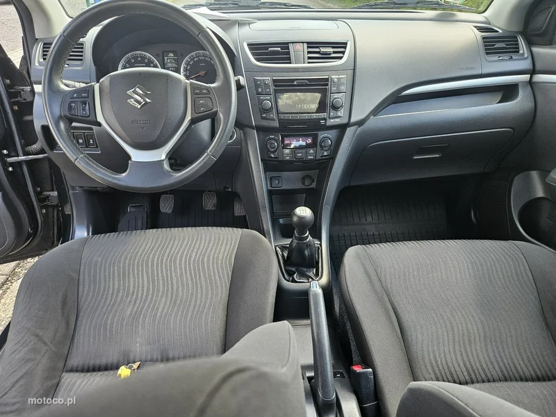 Suzuki Swift 17