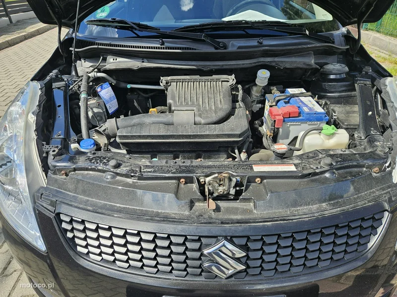 Suzuki Swift 18
