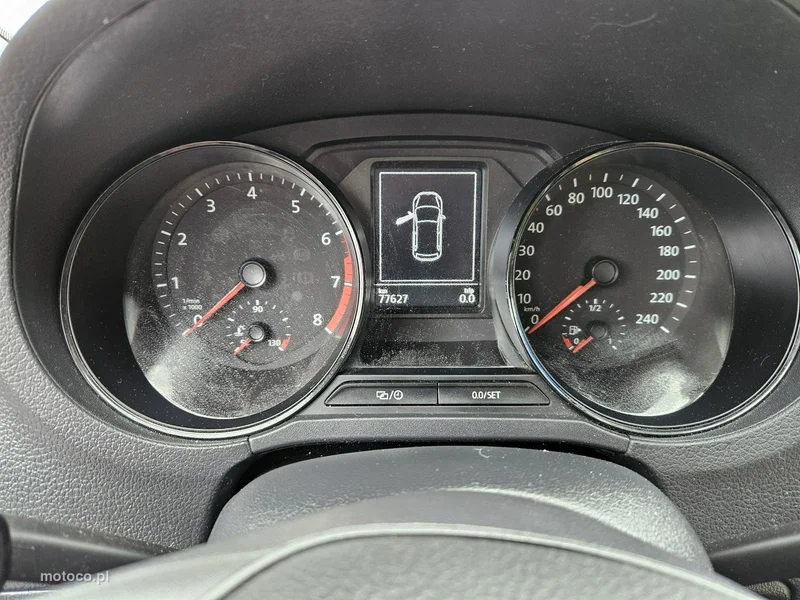 Volkswagen Polo V 6R 6