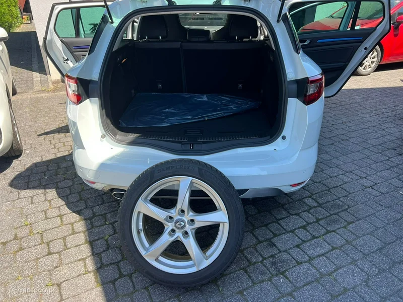 Renault Megane IV 34