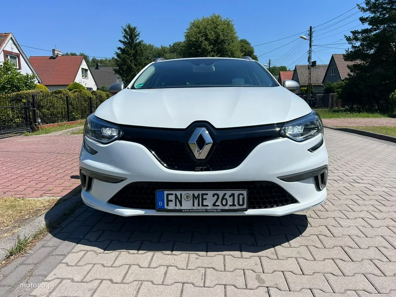 Renault Megane IV 38