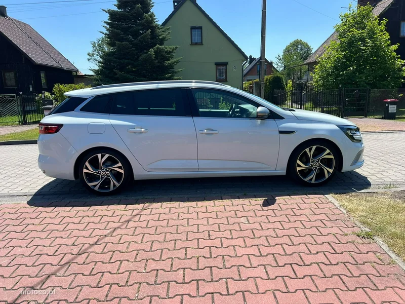 Renault Megane IV 40