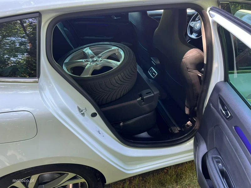 Renault Megane IV 64