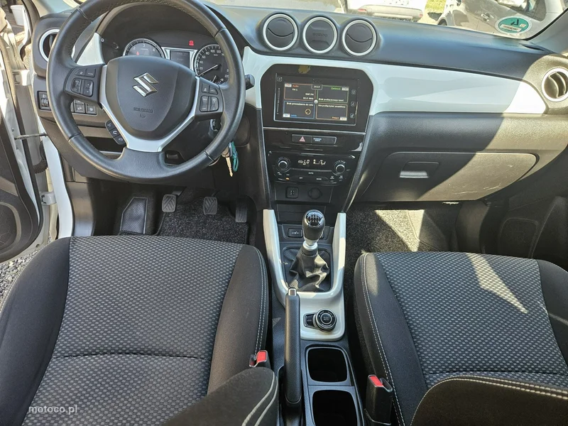 Suzuki Vitara 21
