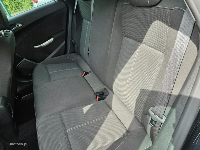 Opel Astra J 12