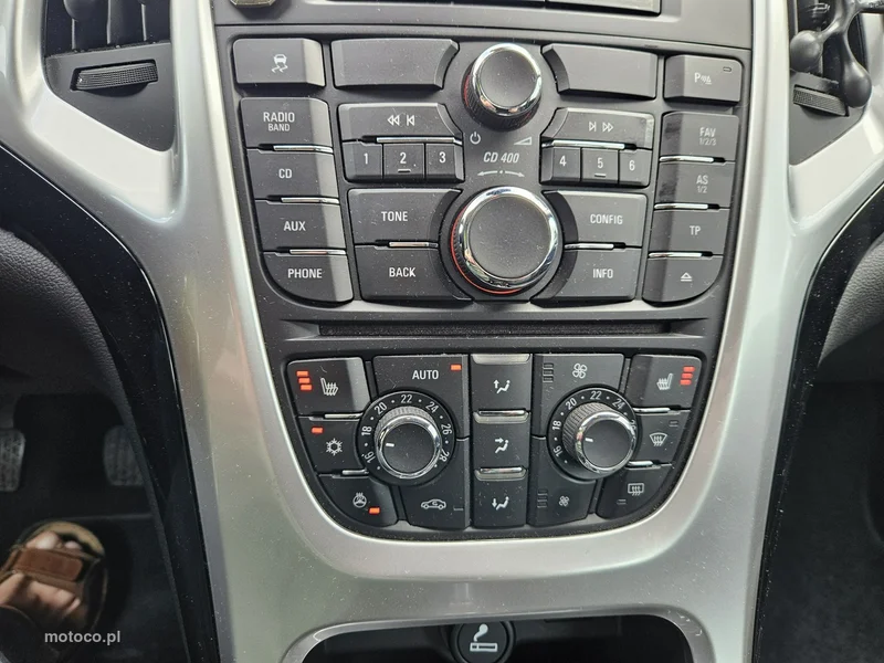 Opel Astra J 10