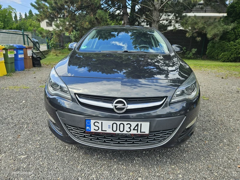 Opel Astra J 17
