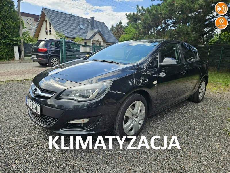 Opel Astra J