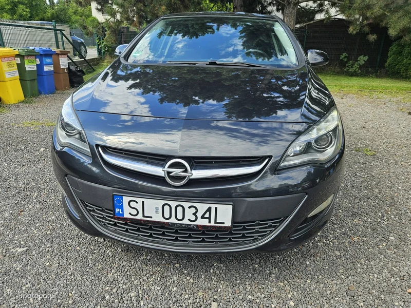 Opel Astra J 10