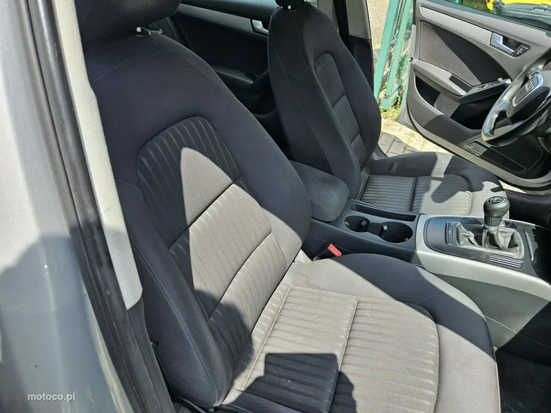 Audi A4 B8 13
