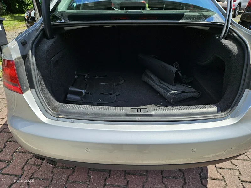Audi A4 B8 14