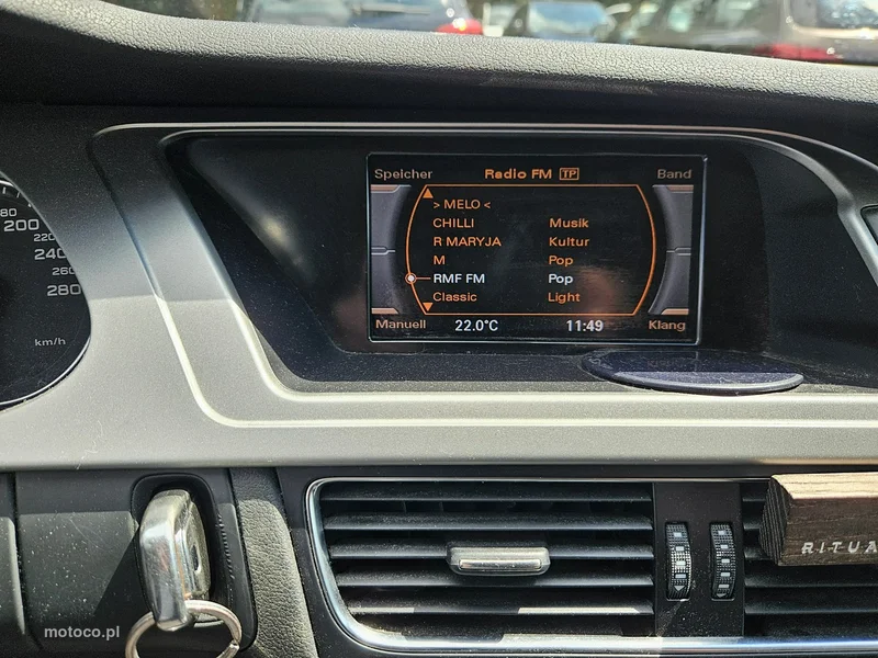 Audi A4 B8 16