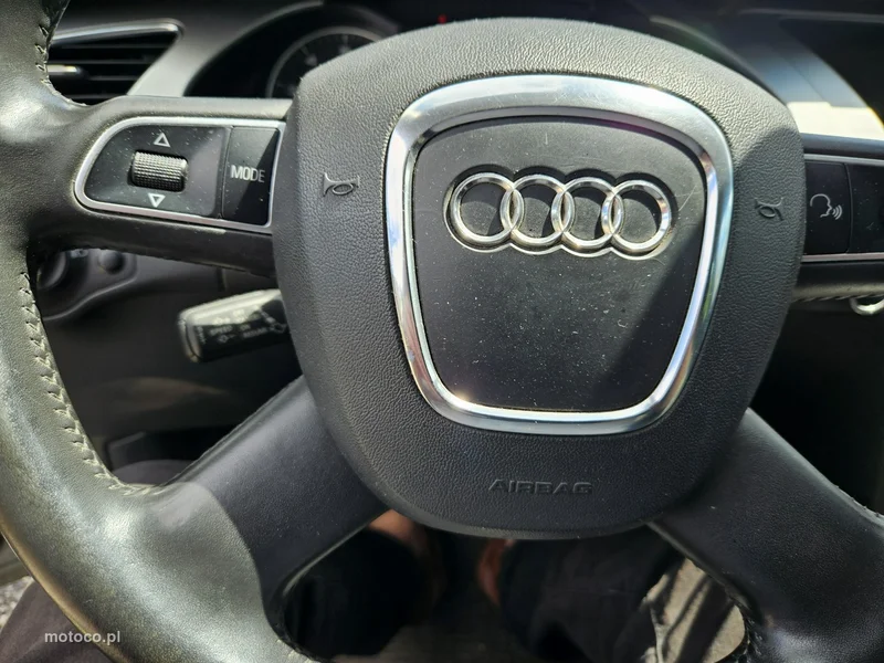 Audi A4 B8 7