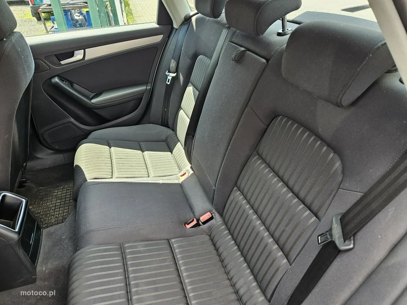 Audi A4 B8 10