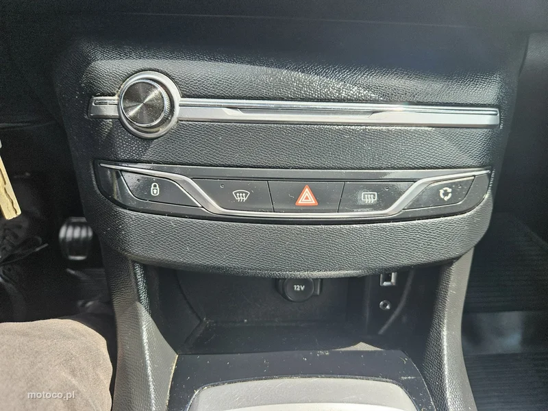 Peugeot 308 14