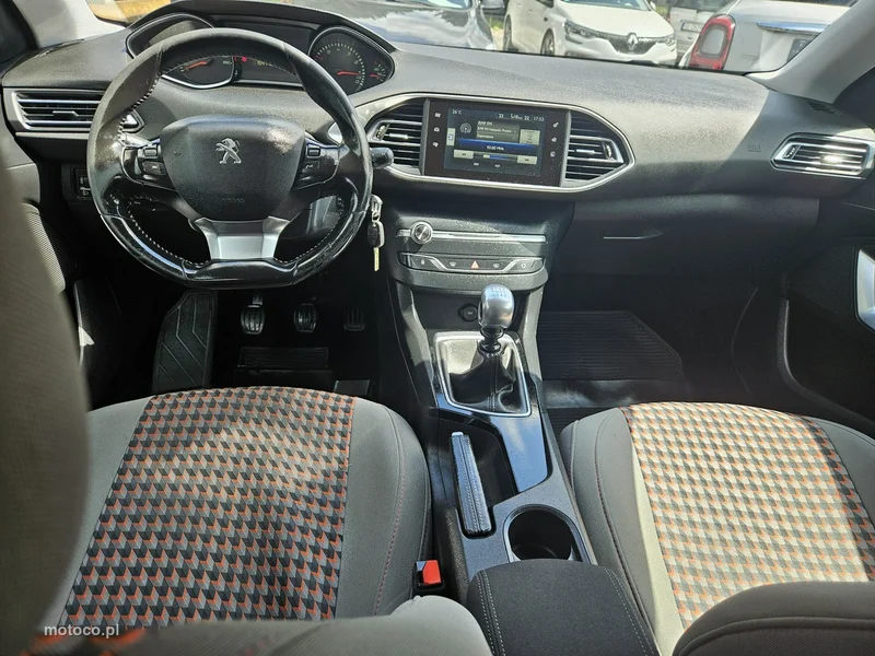 Peugeot 308 19
