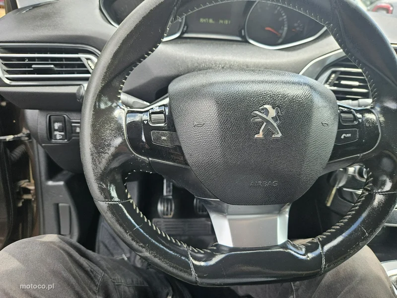 Peugeot 308 7