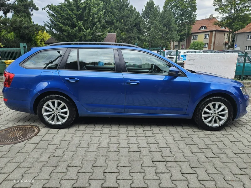 Skoda Octavia III 23